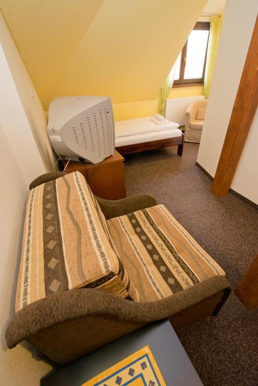 Hotel U Zlateho Byka Písek Szoba fotó
