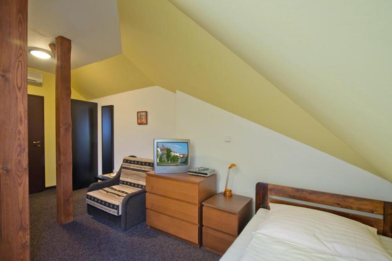 Hotel U Zlateho Byka Písek Szoba fotó