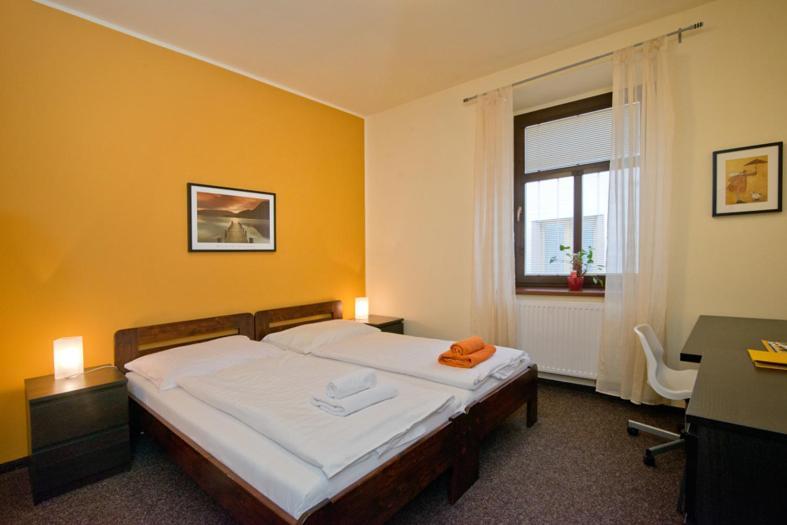 Hotel U Zlateho Byka Písek Szoba fotó